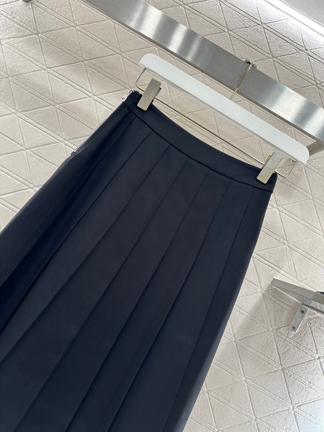 One-piece Midi Pleated Skirt
