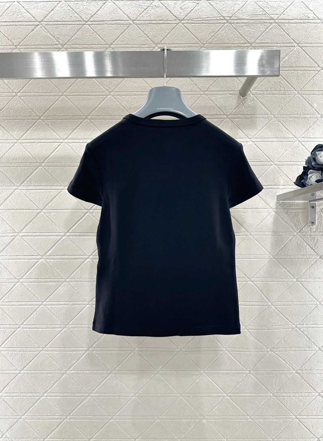 Crew neck short-sleeved top