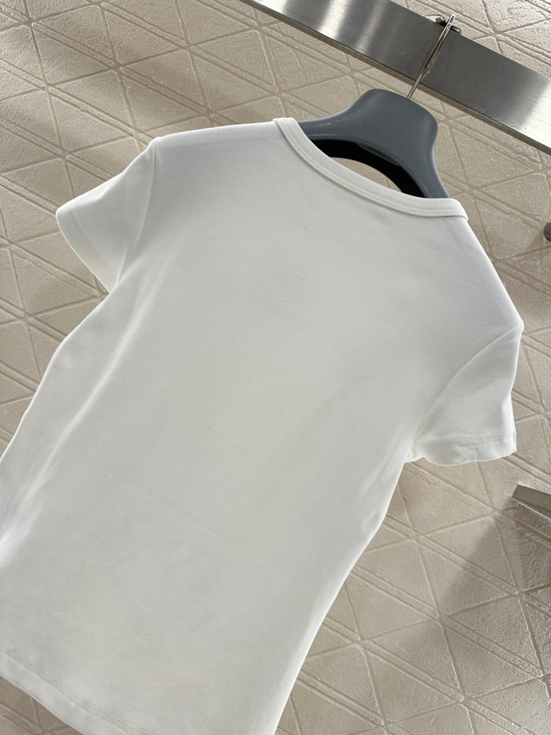 Crew neck short-sleeved top