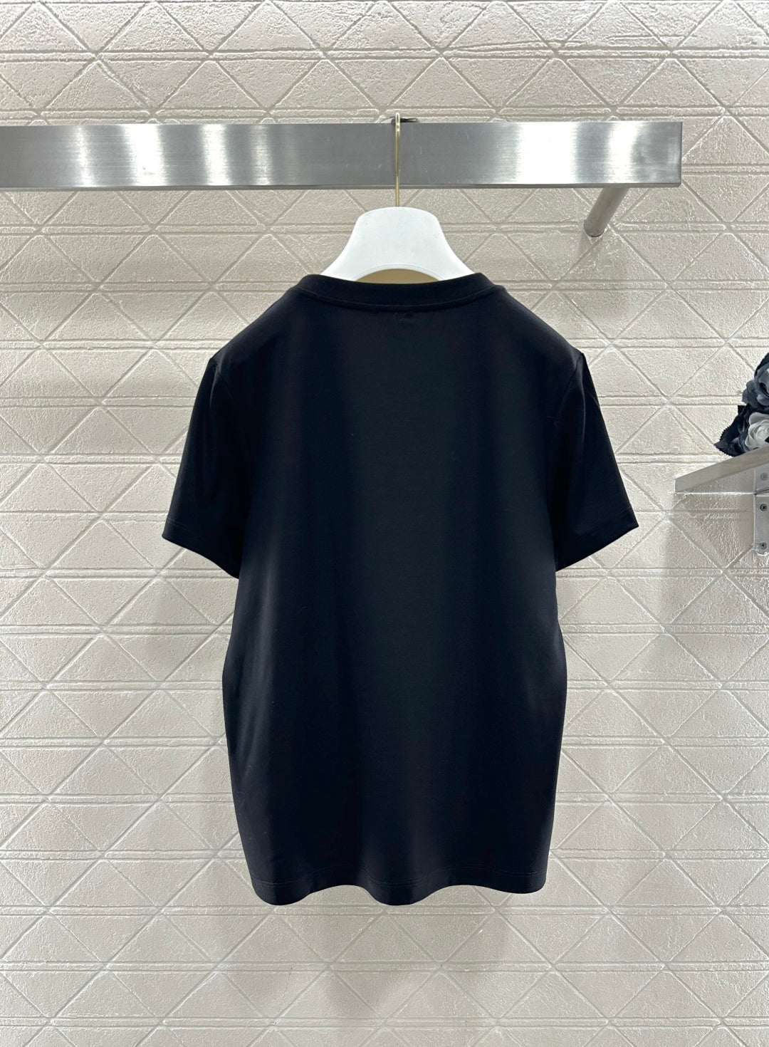 Embroidered Logo T-shirt