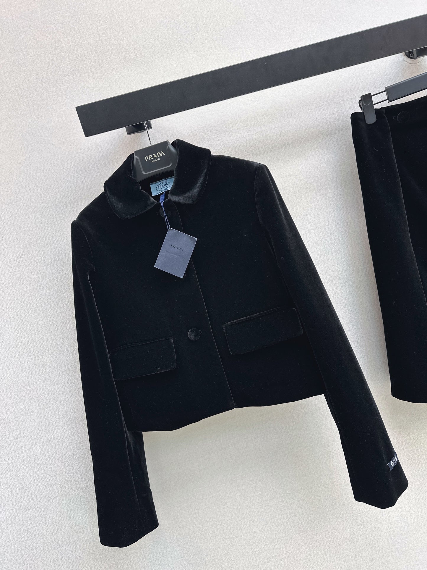 Lapel Velvet Coat /Skirt