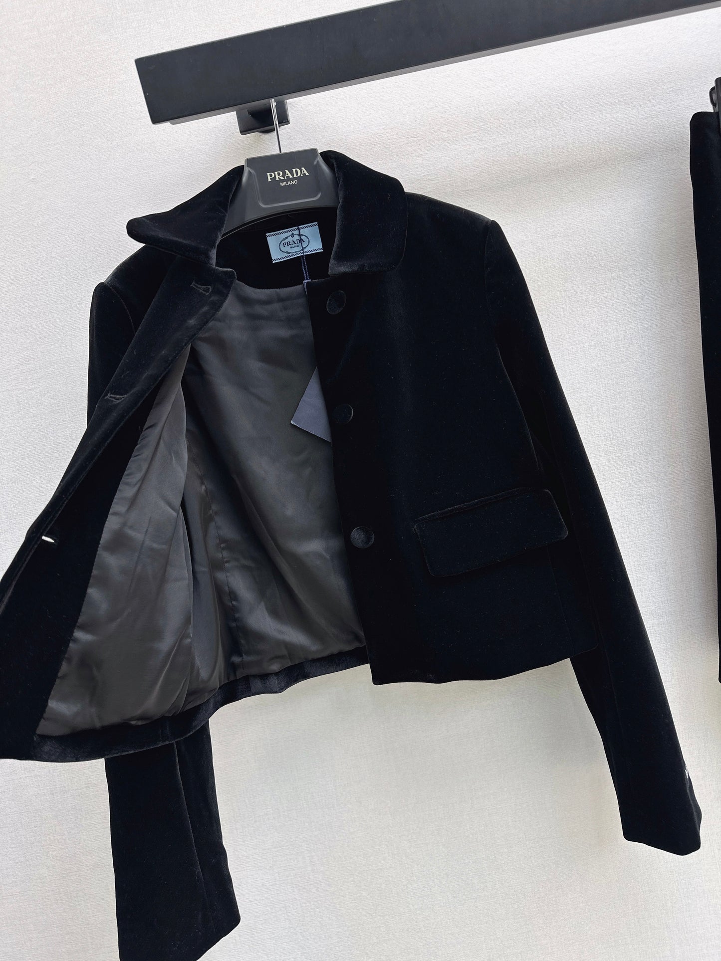 Lapel Velvet Coat /Skirt