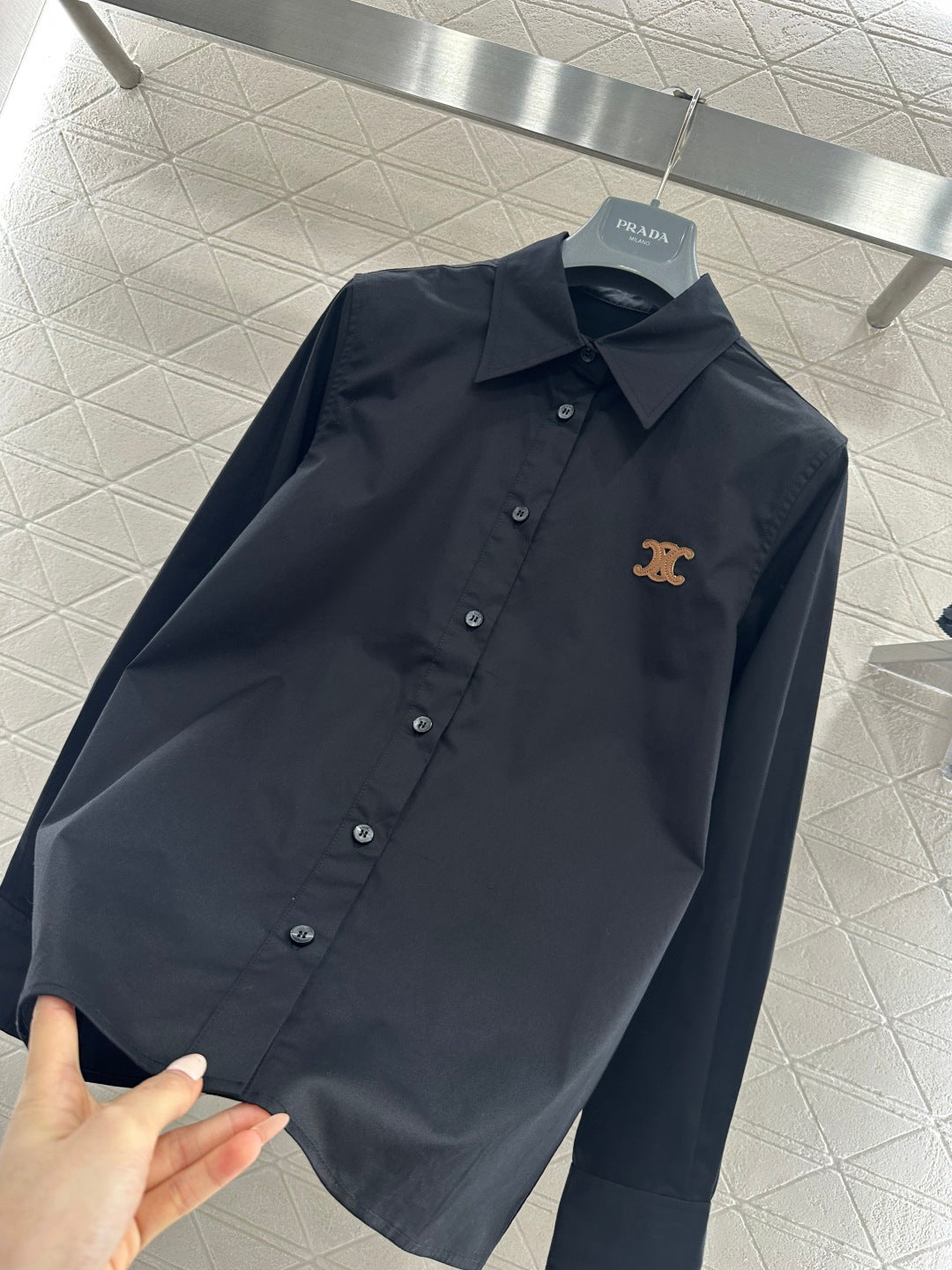 Long-sleeved Collared Shirt