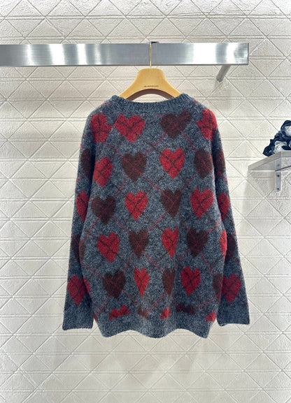 Heart-patterned plaid sweater