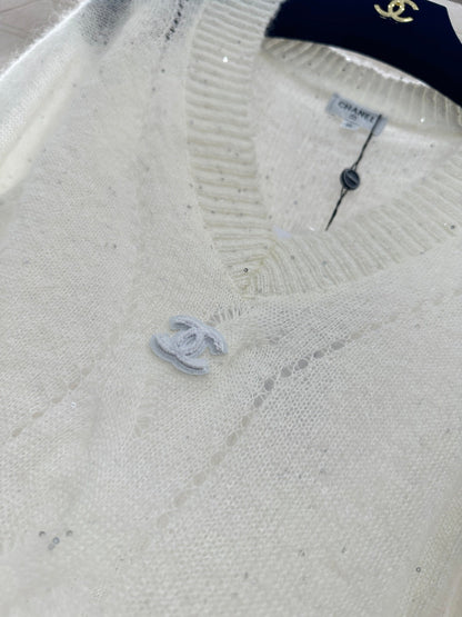 Sweetheart Neckline Sequined Sweater