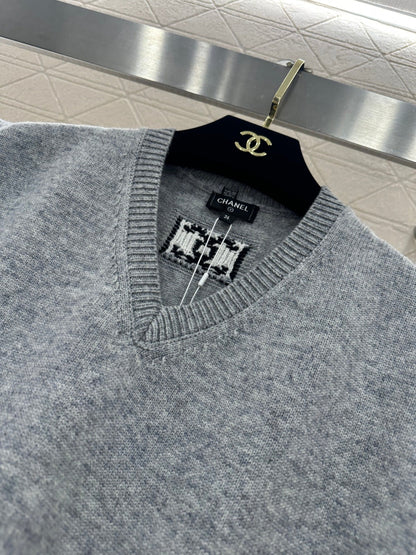Wide-Sleeve Knitted Vest