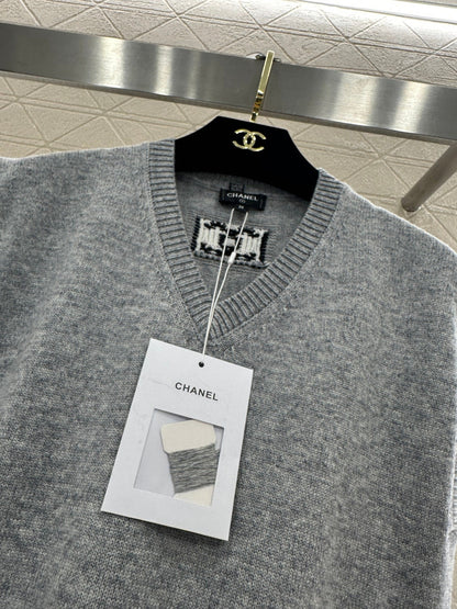 Wide-Sleeve Knitted Vest