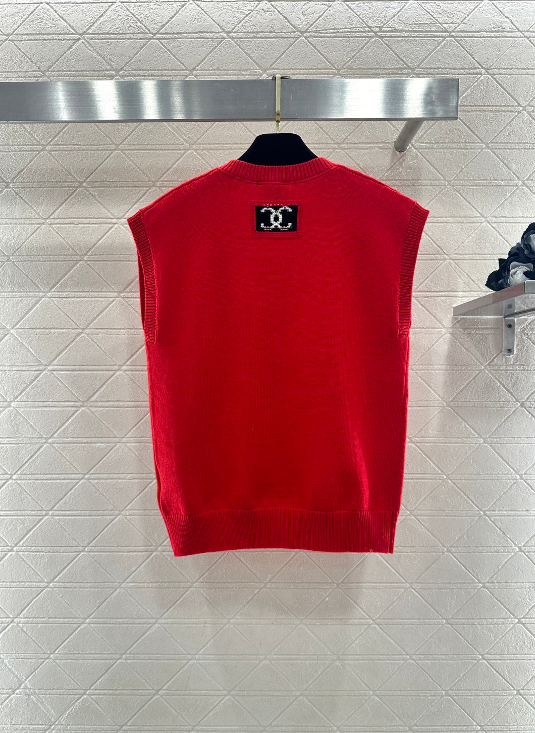 Wide-Sleeve Knitted Vest