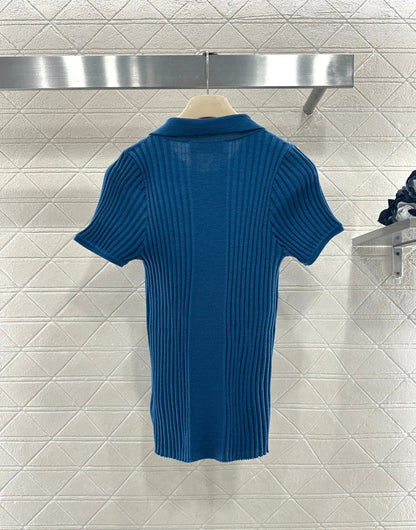 Collared Half-Open Short-Sleeve T-Shirt