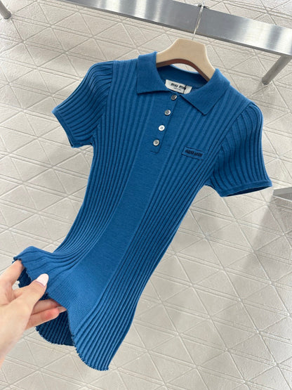 Collared Half-Open Short-Sleeve T-Shirt