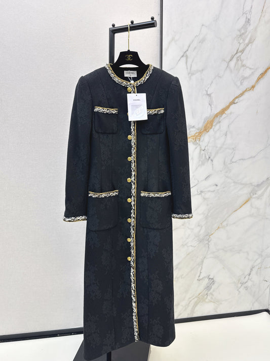Four-pocket lace long coat