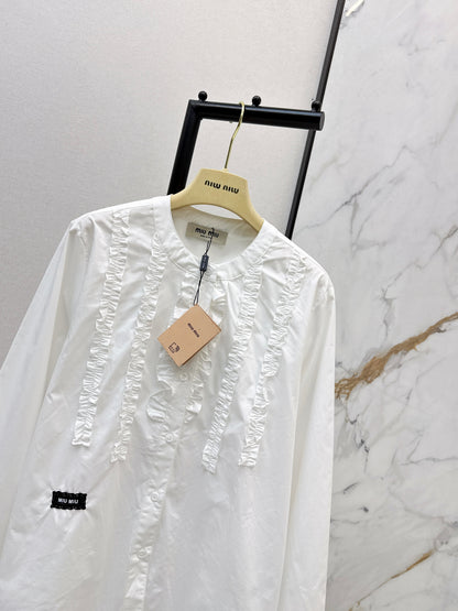 Ruffled trim long-sleeved shirt