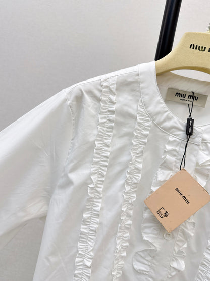 Ruffled trim long-sleeved shirt