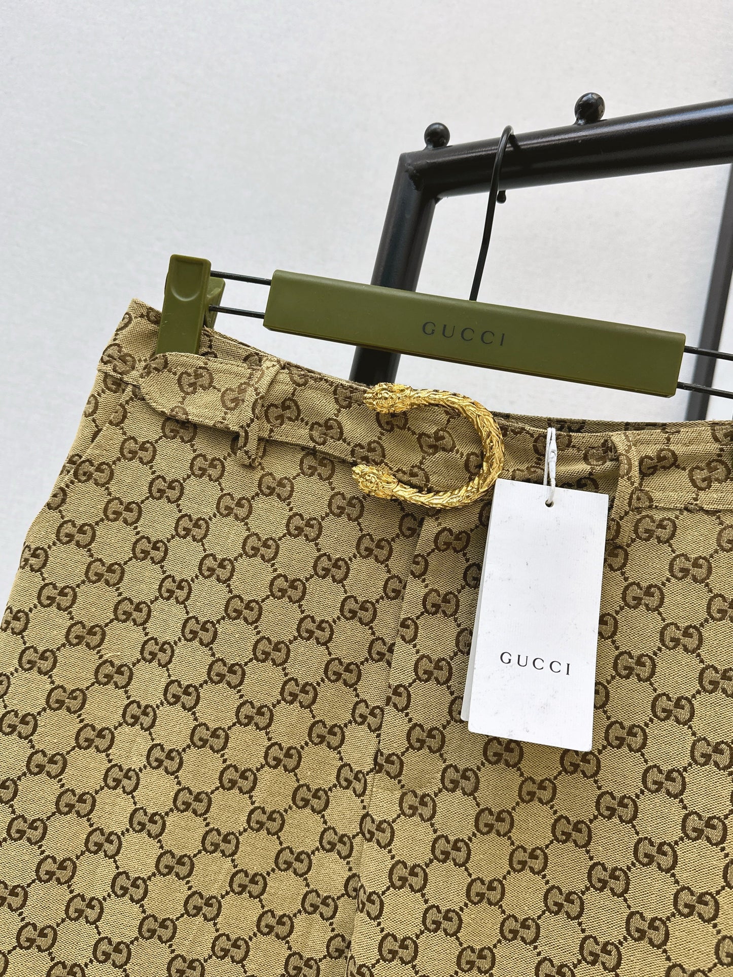 Jacquard belted trousers