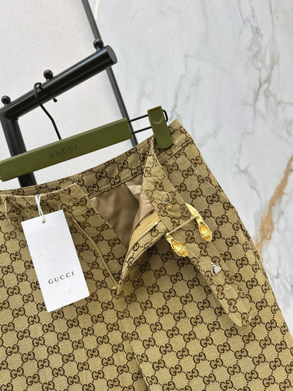 Jacquard belted trousers