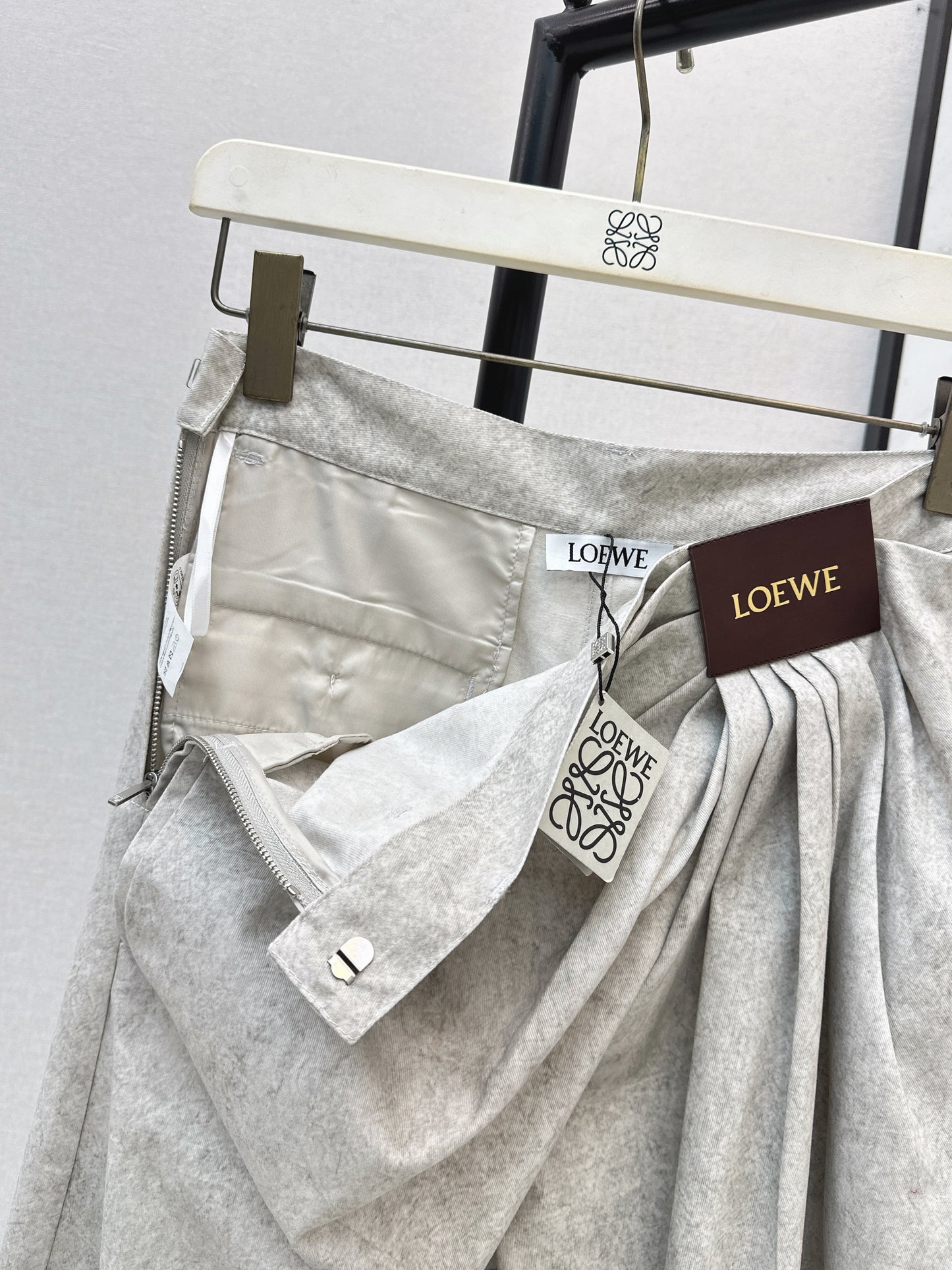 Pleated Jacket/Pleated Pants