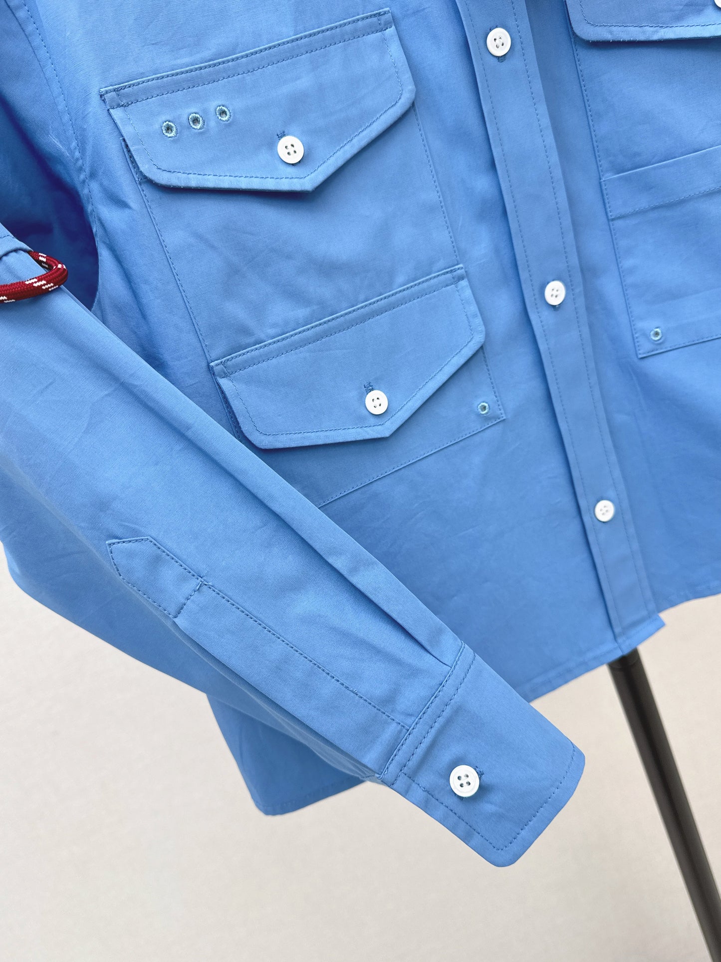 Short-length collared shirt