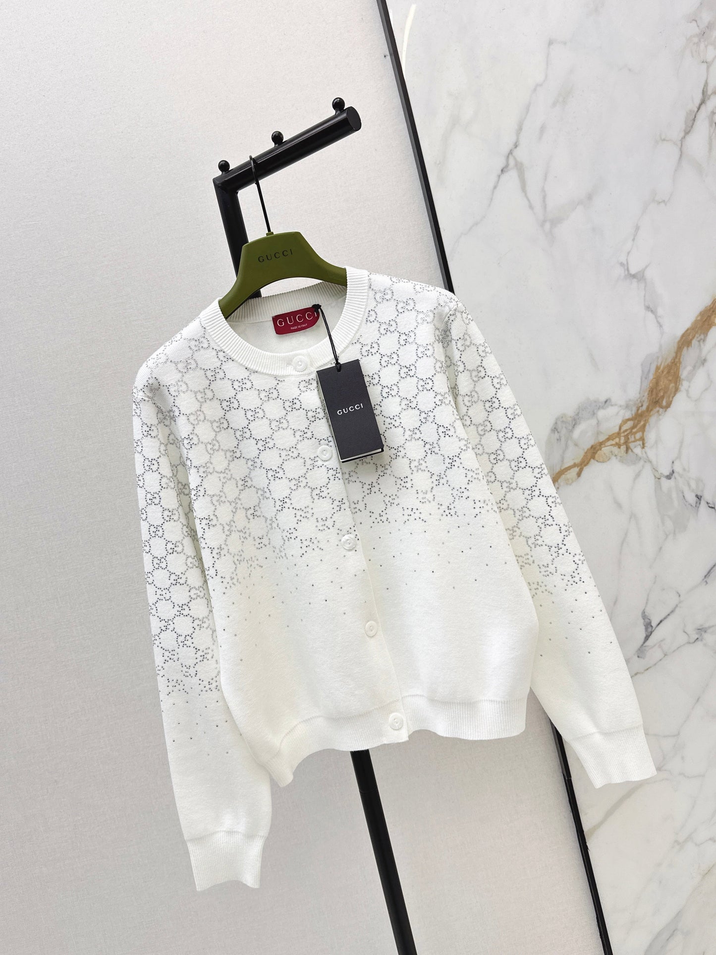 Gradient all-over knit cardigan
