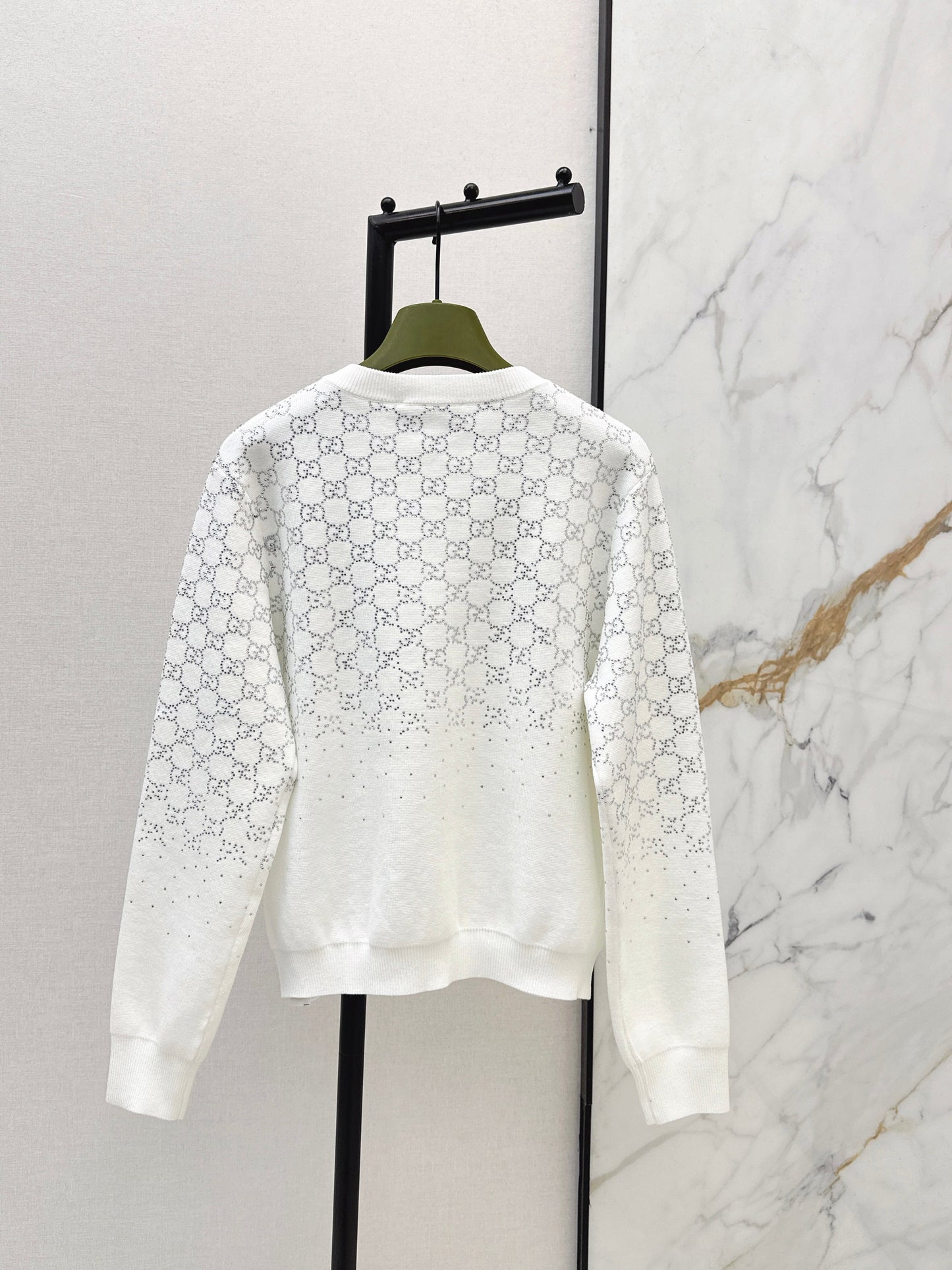 Gradient all-over knit cardigan