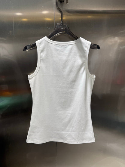 Sleeveless vest