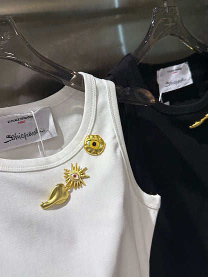 Sleeveless vest