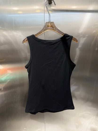 Elegant pin vest
