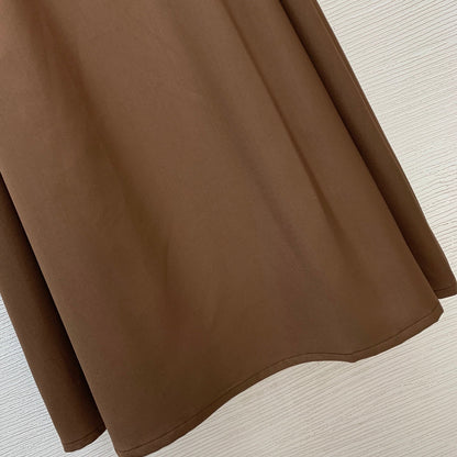 Mid-length skirt