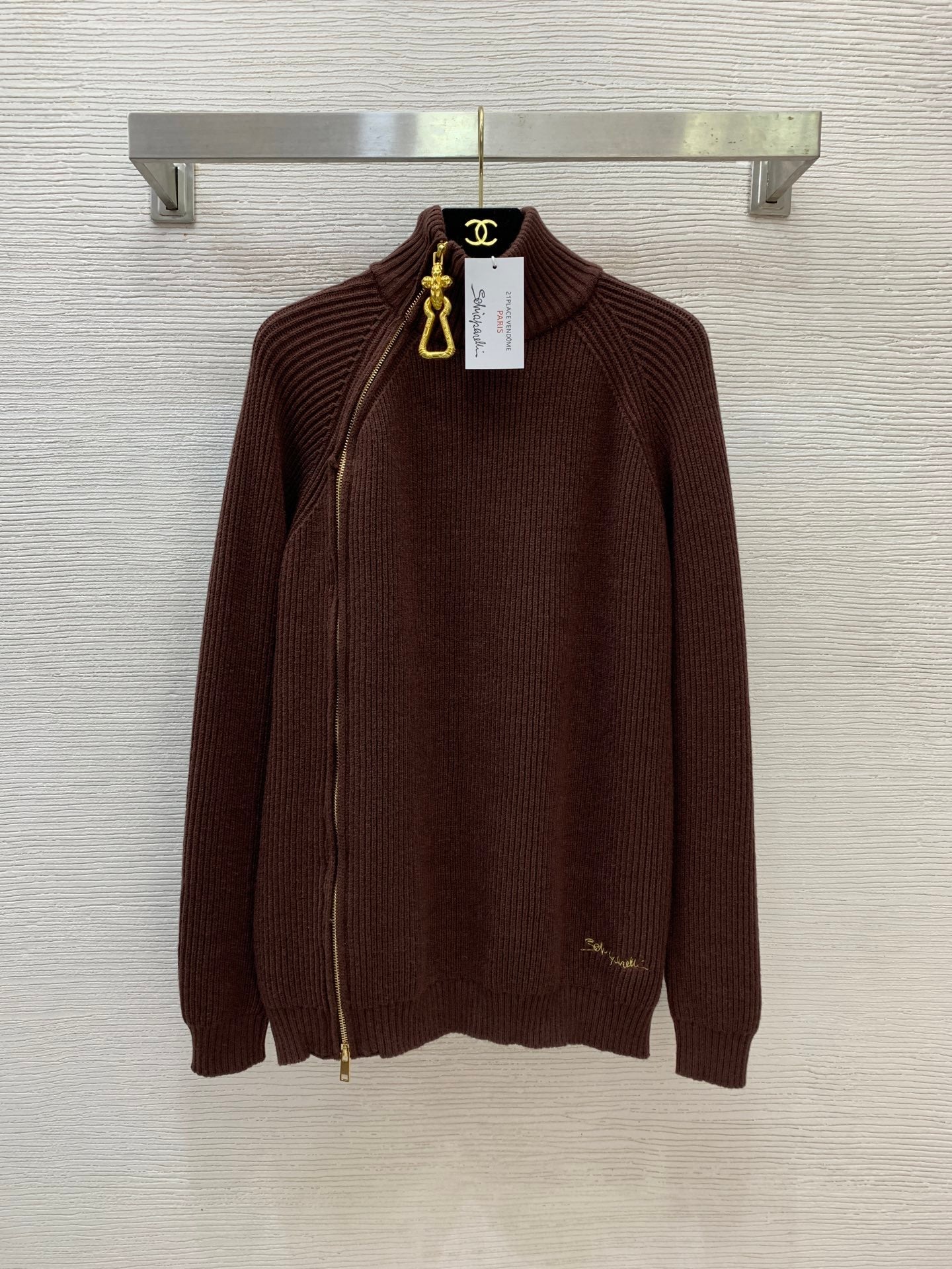 Stand-up collar sweater