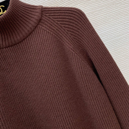 Stand-up collar sweater