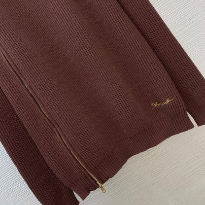 Stand-up collar sweater