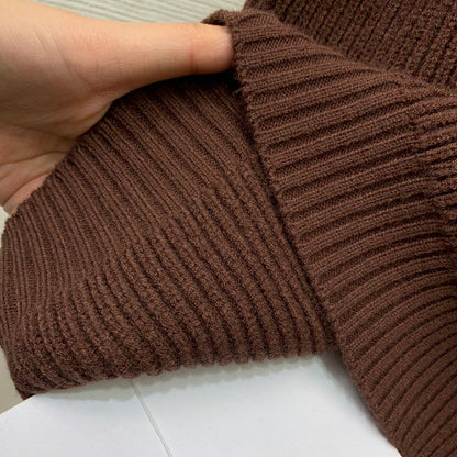 Stand-up collar sweater