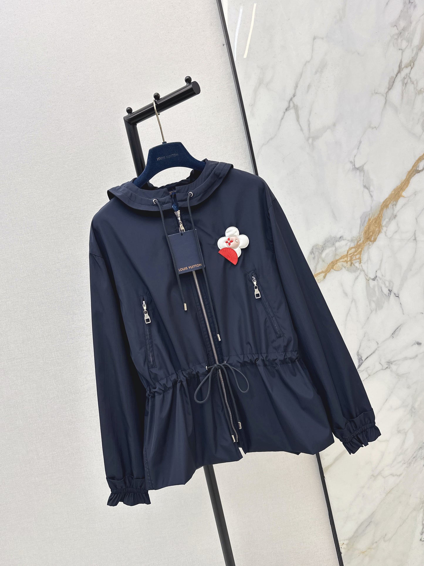 Hooded, fitted jacket