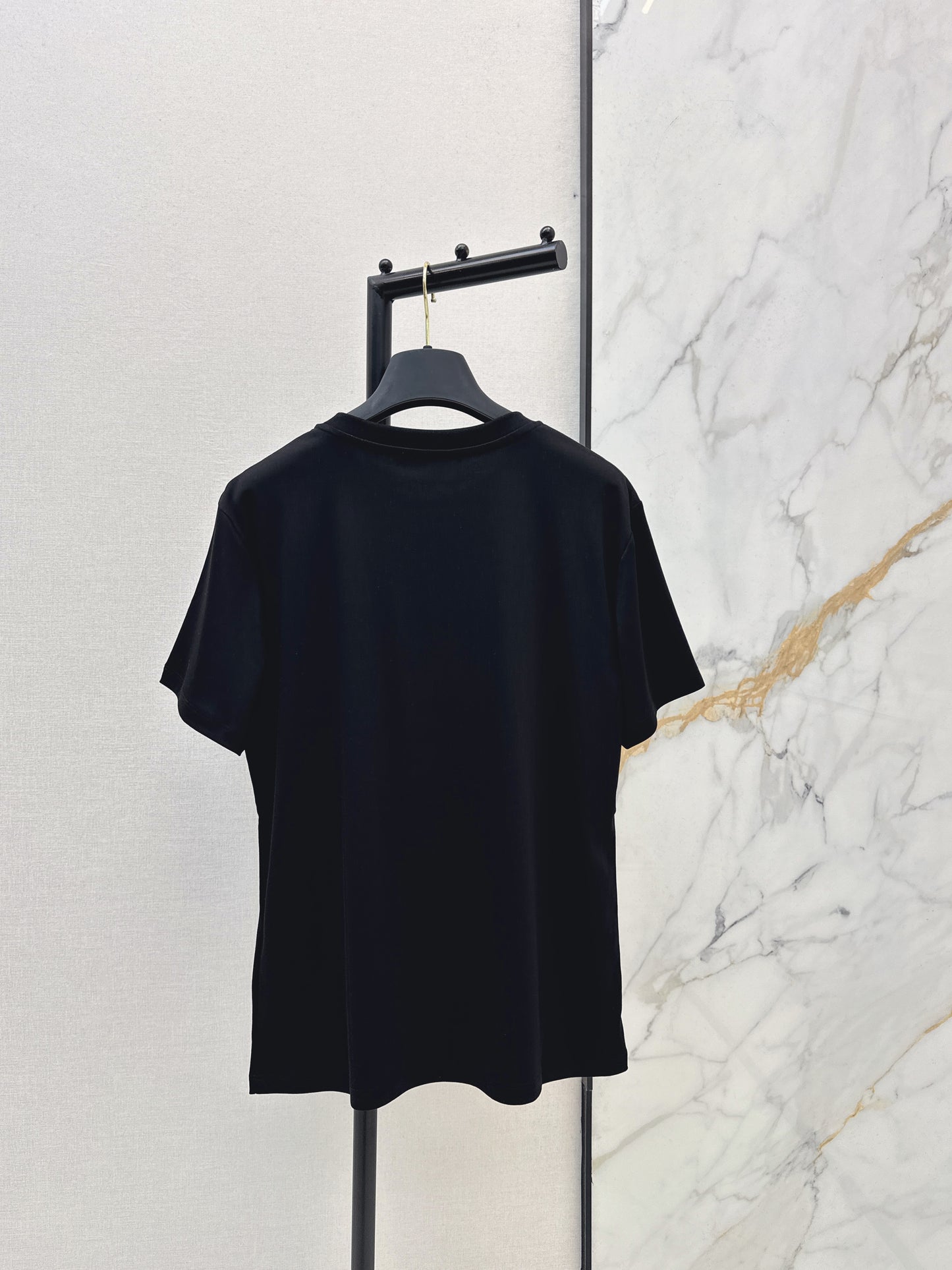 Embroidered Pattern T-shirt