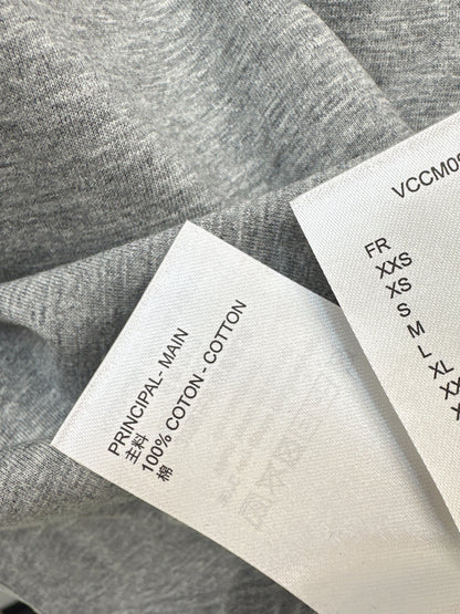Pocket-decorated T-shirt