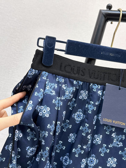 Elastic Waist Wide-Leg Pants