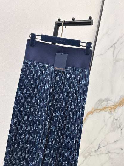 Irregular Hem Skirt