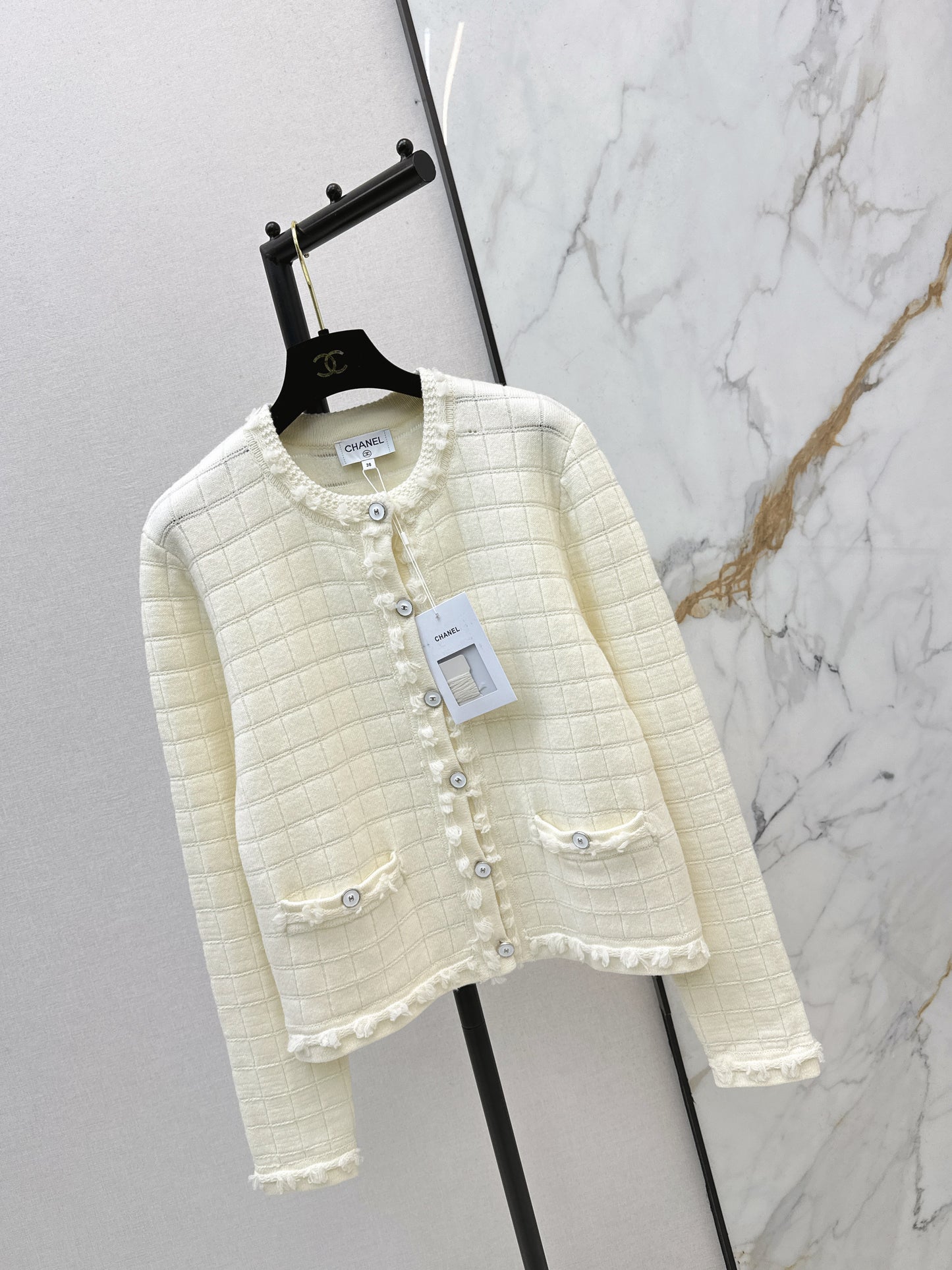Crew Neck Knit Cardigan