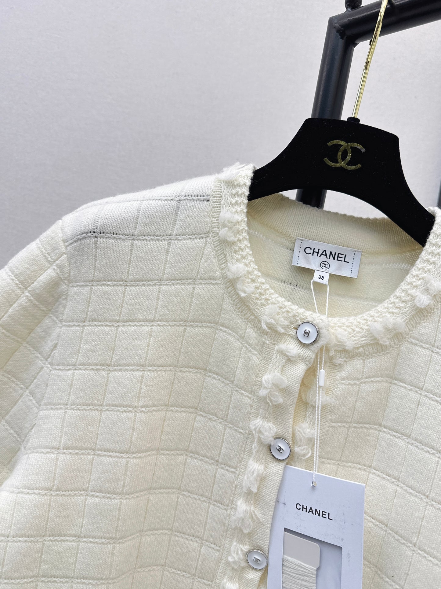 Crew Neck Knit Cardigan