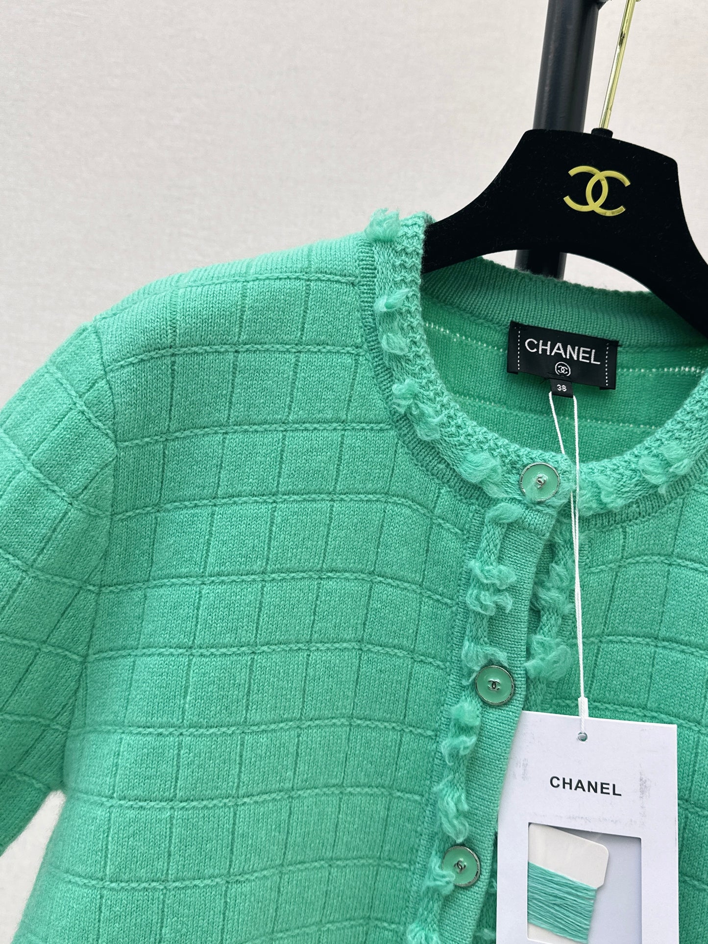 Crew Neck Knit Cardigan