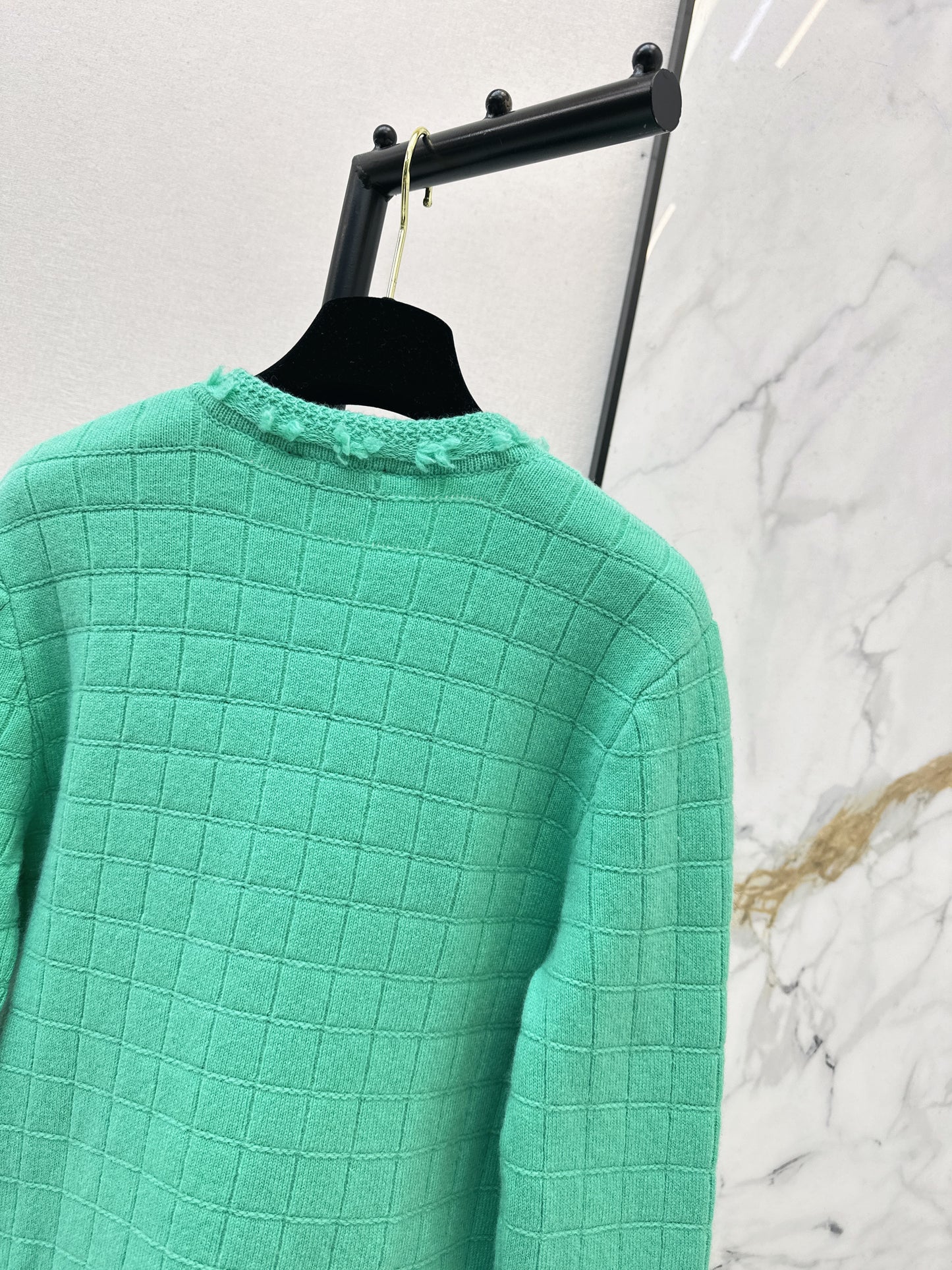 Crew Neck Knit Cardigan
