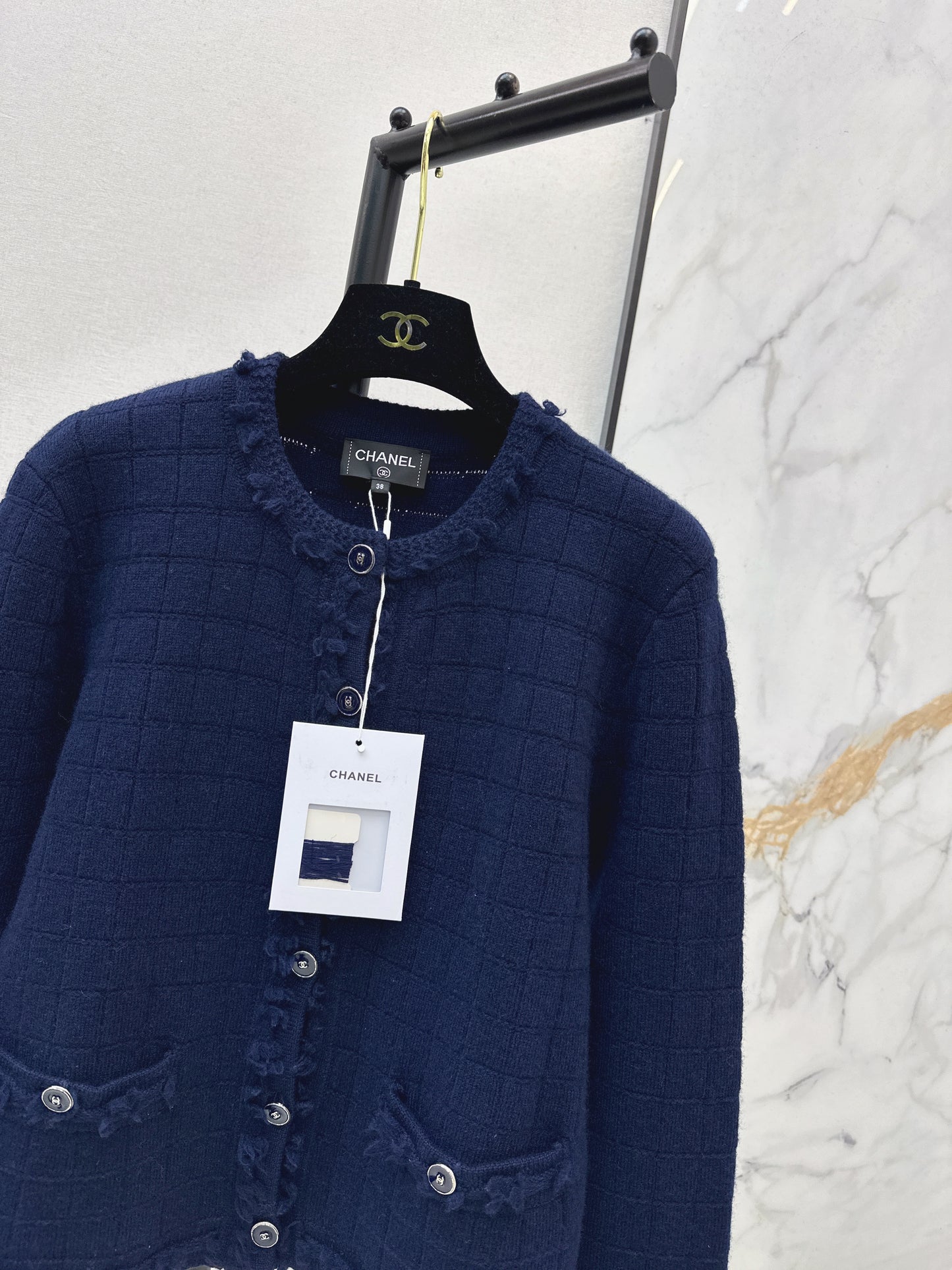 Crew Neck Knit Cardigan