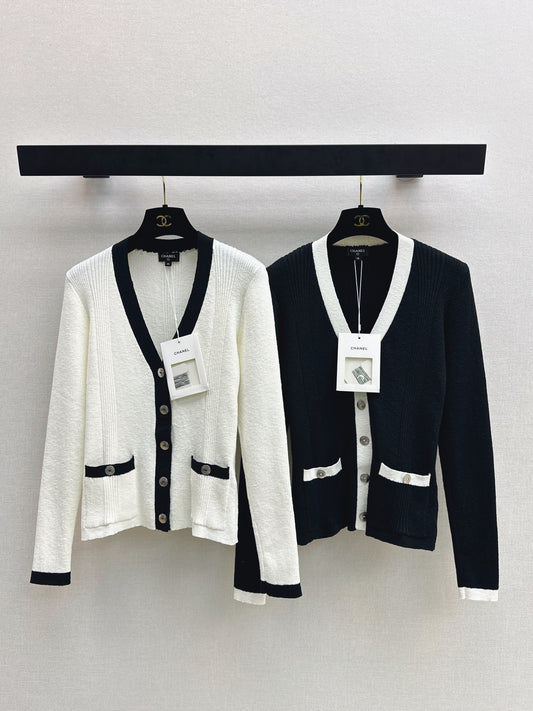 Color-blocked knit cardigan