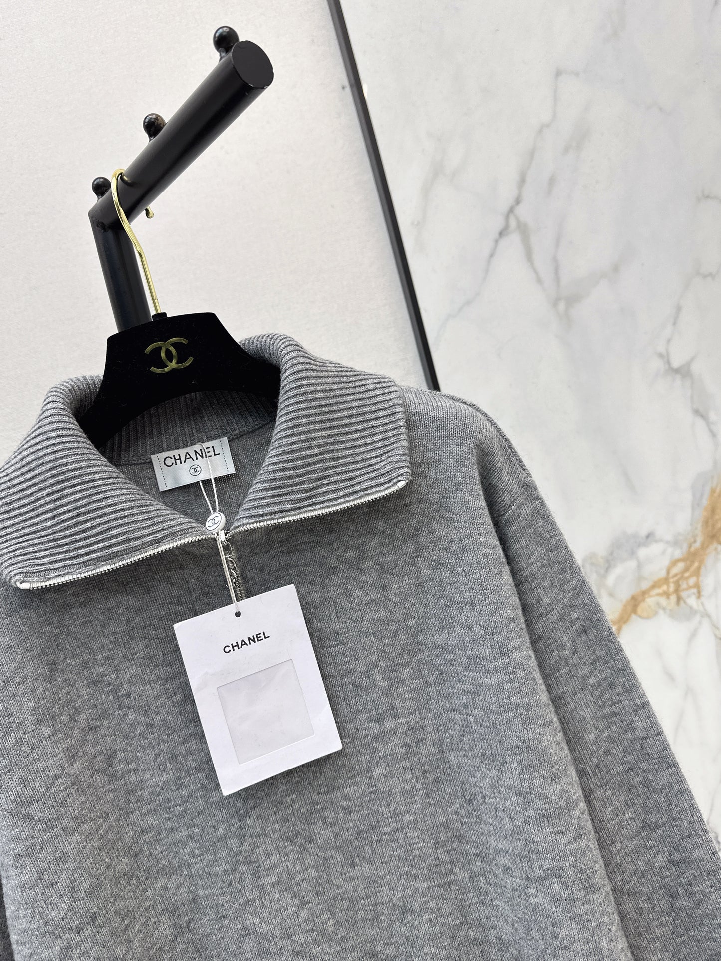 Half-open cardigan