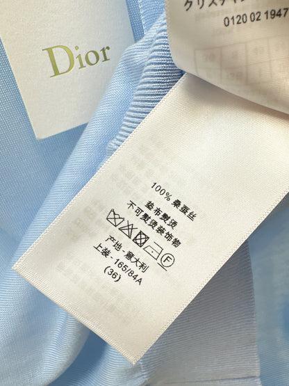 Bow-tie collar short-sleeved top