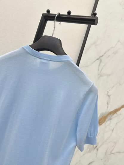 Bow-tie collar short-sleeved top