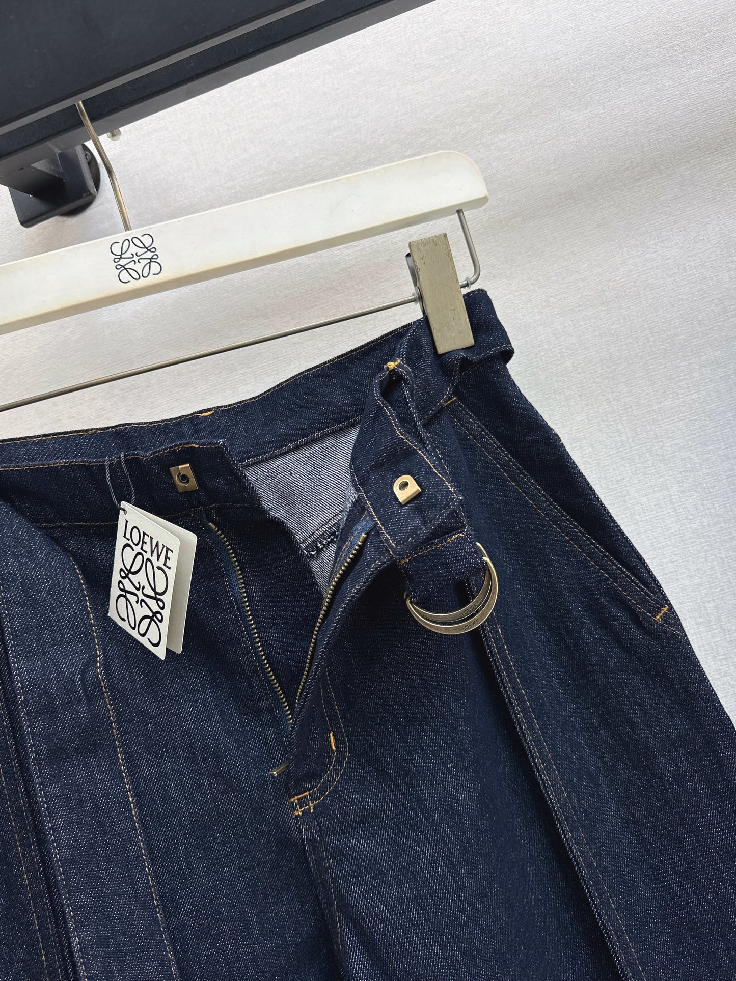 Belt-Decorated Wide-Leg Pants