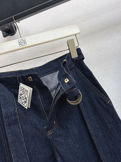 Belt-Decorated Wide-Leg Pants