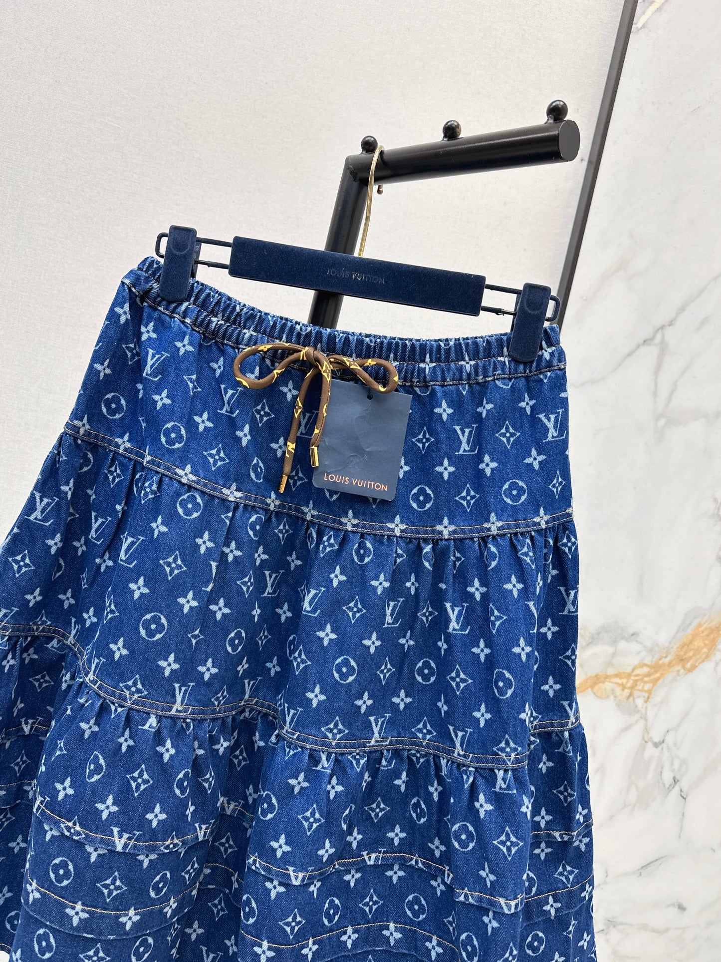 Tiered skirt