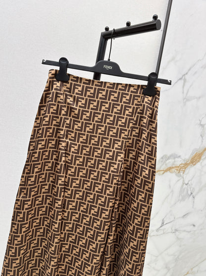 High-waisted skirt