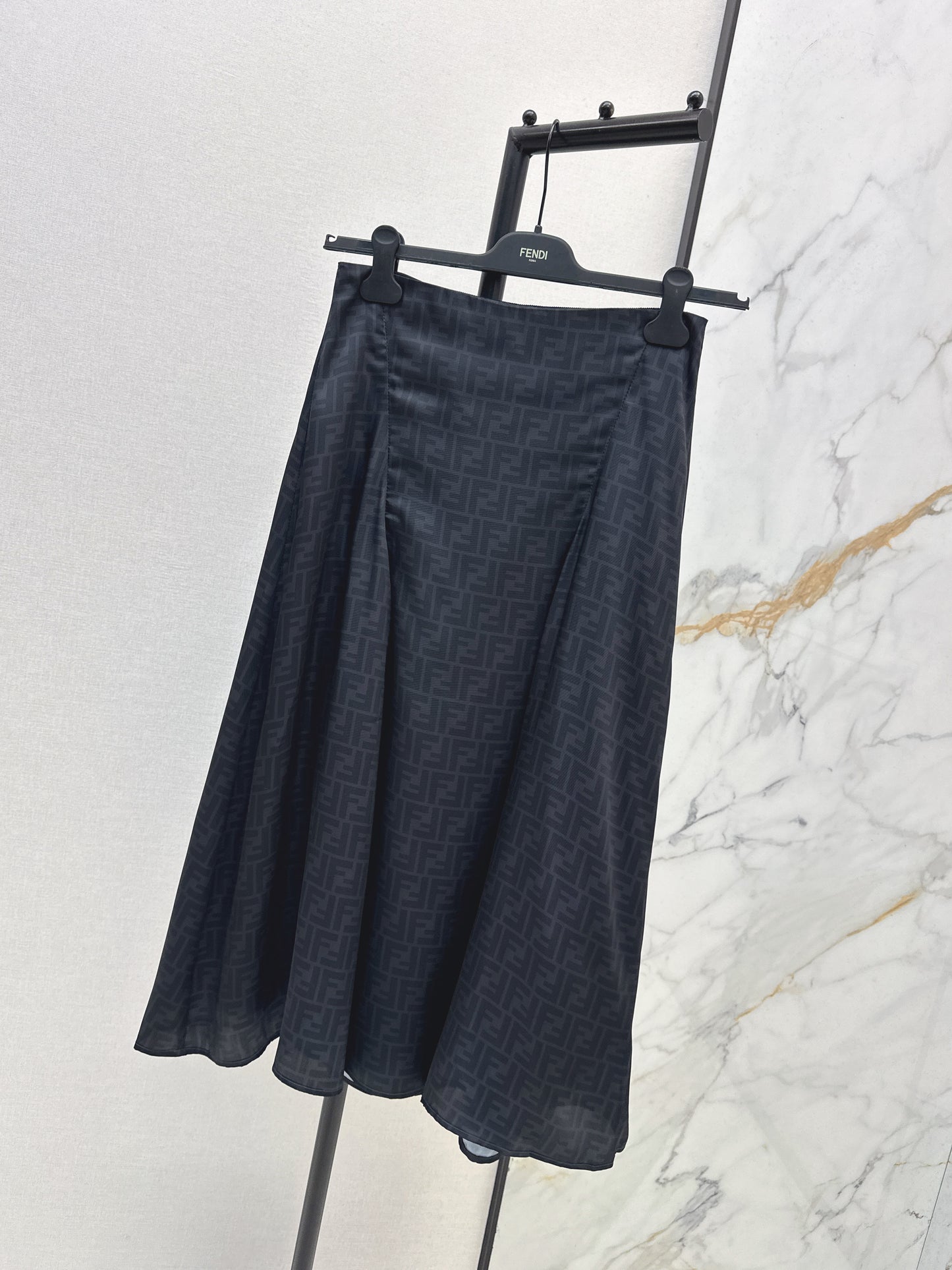 High-waisted skirt